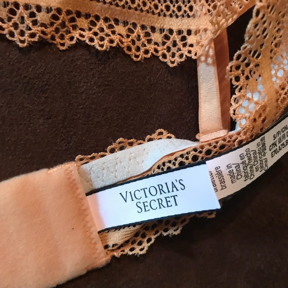🌞Victoria’s Secret Bralette🌞 - Picture 7 of 8